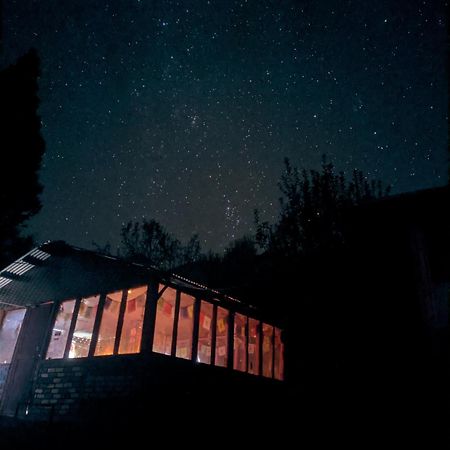 Отель Hippy Hyde Kalga Kalgha Экстерьер фото